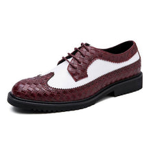 Load image into Gallery viewer, Tangnest British Style Men&#39;s Brogue Shoes