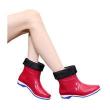 Load image into Gallery viewer, Scale Films Pattern Woman Ankle Rainboots